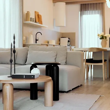 בית נופש Mielnovo - Prestigious House With Sauna And Hot Tub *