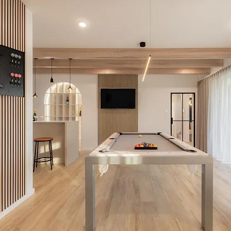 Mielnovo - Prestigious House With Sauna And Hot Tub
