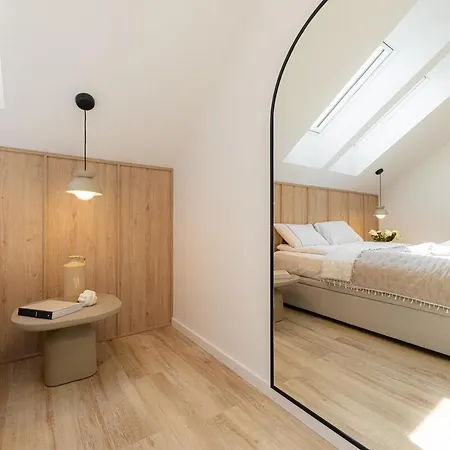 Mielnovo - Prestigious House With Sauna And Hot Tub בית נופש *