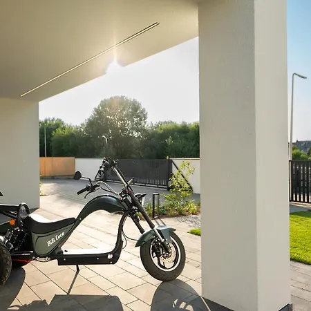 בית נופש Mielnovo - Prestigious House With Sauna And Hot Tub