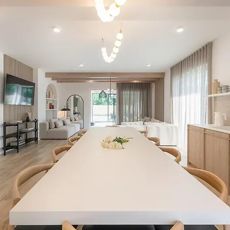 Mielnovo - Prestigious House With Sauna And Hot Tub *